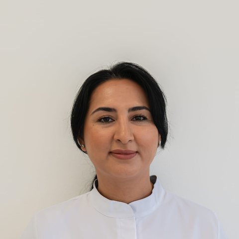 Porträtt av Nazanin Hassas